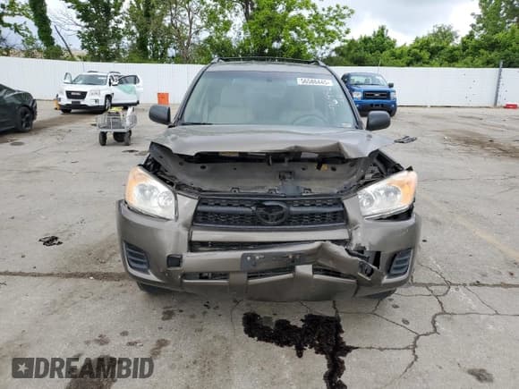 ✅ 2012 Toyota RAV4 • VIN: 2T3ZF4DV0CW133117 • Lot: 56586445. Listed on Copart with 61,614 mi. Free auction sales archive from the USA and detailed vehicle history report at DreamBid. Image 5.