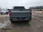 2021 Chevrolet Silverado 1500 Custom z VIN 1GCRYBEH9MZ140835, wystawiony jako Copart lot #86516254 z przebiegiem 99 088 mil mil oraz Szkoda całkowita • Salvage title. Historia ofert i sprzedaży dostępna na DreamBid. Obrazek 6.