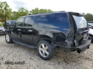 ✅ 2011 Chevrolet Suburban LT • VIN: 1GNSCJE02BR333983 • Lot: 64269244. Wystawiony na Copart z przebiegiem 177 125 mil. Bezpłatny archiwum sprzedaży aukcyjnych z USA i szczegółowy raport historii pojazdu na DreamBid. Zdjęcie 2.