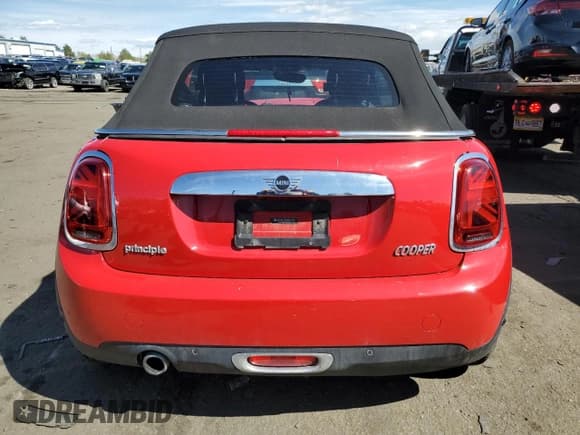 ✅ 2019 MINI Convertible Cooper • VIN: WMWWG5C5XK3F79655 • Лот: 51771384. Опубликован ранее на Copart с пробегом 42 146 миль. Бесплатный доступ к архиву аукционных продаж из США и подробный отчёт об истории автомобиля на DreamBid. Изображение 6.