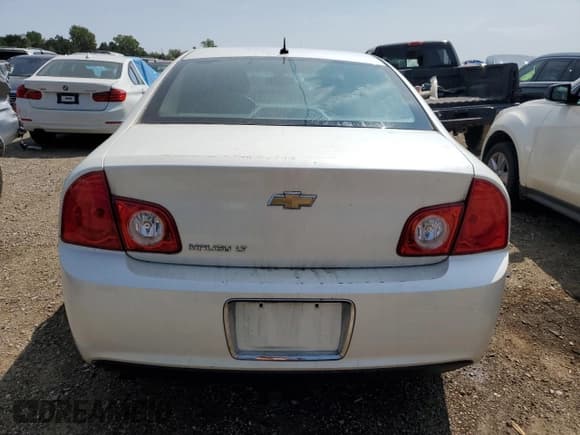 ✅ 2011 Chevrolet Malibu 1LT • VIN: 1G1ZC5E12BF228720 • Lot: 68264344. Listed on Copart with 104,763 mi. Free auction sales archive from the USA and detailed vehicle history report at DreamBid. Image 6.