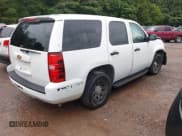 ✅ 2013 Chevrolet Tahoe Commercial • VIN: 1GNLC2E09DR328812 • Lot: 42519892. Wystawiony na IAAI z przebiegiem 171 813 mil. Bezpłatny archiwum sprzedaży aukcyjnych z USA i szczegółowy raport historii pojazdu na DreamBid. Zdjęcie 4.