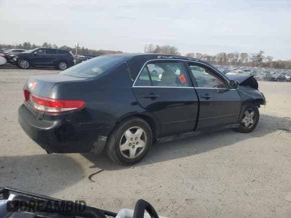✅ 2004 Honda Accord LX • VIN: 1HGCM56484A046220 • Лот: 92091965. Опубликован ранее на Copart с пробегом Не указан. Бесплатный доступ к архиву аукционных продаж из США и подробный отчёт об истории автомобиля на DreamBid. Изображение 3.