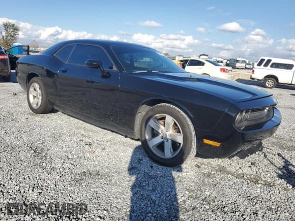 ✅ 2012 Dodge Challenger SXT • VIN: 2C3CDYAG7CH208635 • Lot: 87127114. Wystawiony na Copart z przebiegiem 122 342 mil. Bezpłatny archiwum sprzedaży aukcyjnych z USA i szczegółowy raport historii pojazdu na DreamBid. Zdjęcie 4.