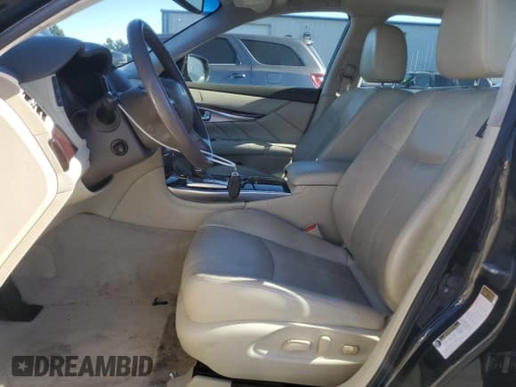 ✅ 2015 Infiniti Q70 • VIN: JN1BY1PR9FM830573 • Lot: 48071215. Listed on Copart with 57,378 mi. Free auction sales archive from the USA and detailed vehicle history report at DreamBid. Image 7.