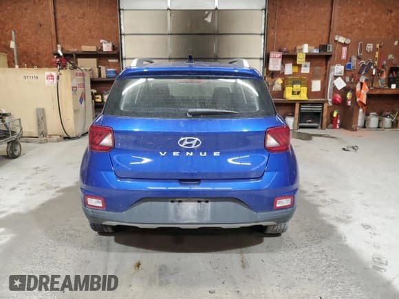 ✅ 2022 Hyundai Venue Limited • VIN: KMHRC8A37NU187089 • Lot: 57787235. Listed on Copart with 47,323 mi. Free auction sales archive from the USA and detailed vehicle history report at DreamBid. Image 6.