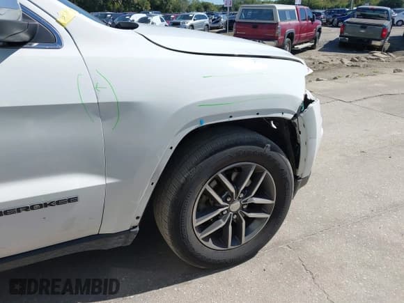 ✅ 2017 Jeep Grand Cherokee Limited • VIN: 1C4RJEBG7HC779273 • Lot: 43579363. Listed on IAAI with 205,048 mi. Free auction sales archive from the USA and detailed vehicle history report at DreamBid. Image 6.