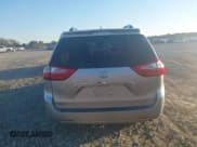 ✅ 2019 Toyota Sienna XLE • VIN: 5TDDZ3DC9KS225398 • Lot: 43705802. Listed on IAAI with 81,585 mi. Free auction sales archive from the USA and detailed vehicle history report at DreamBid. Image 16.