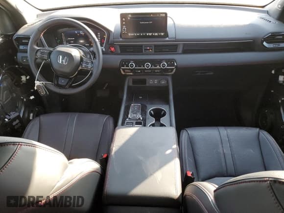 ✅ 2025 Honda Pilot Black Edition • VIN: 5FNYG1H9XSB507628 • Lot: 85141015. Listed on Copart with 14,541 mi. Free auction sales archive from the USA and detailed vehicle history report at DreamBid. Image 8.