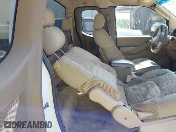 ✅ 2005 Nissan Frontier SE • VIN: 1N6AD06U25C414001 • Лот: 42741965. Опубликован ранее на IAAI с пробегом 253 062 миль. Бесплатный доступ к архиву аукционных продаж из США и подробный отчёт об истории автомобиля на DreamBid. Изображение 8.