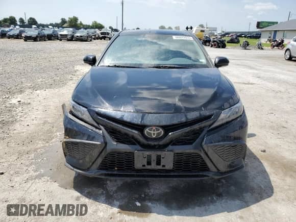 2022 Toyota Camry SE с VIN 4T1G11BK6NU064300, выставлен на аукционе Copart как лот 66822055 с пробегом 68 276 миль миль и Списание • Salvage title. История ставок и продаж доступна на DreamBid. Изображение 5.