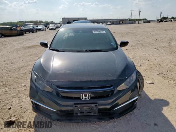 ✅ 2021 Honda Civic LX • VIN: 2HGFC2F69MH522461 • Lot: 80909605. Wystawiony na Copart z przebiegiem 53 668 mil. Bezpłatny archiwum sprzedaży aukcyjnych z USA i szczegółowy raport historii pojazdu na DreamBid. Zdjęcie 5.