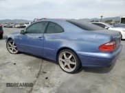 ✅ 2000 Mercedes-Benz CLK 320/430 • VIN: WDBLJ65G4YF149361 • Lot: 46554435. Wystawiony na Copart z przebiegiem 97 779 mil. Bezpłatny archiwum sprzedaży aukcyjnych z USA i szczegółowy raport historii pojazdu na DreamBid. Zdjęcie 2.