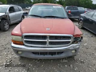 ✅ 2002 Dodge Dakota SLT • VIN: 1B7HL48N62S505775 • Lot: 56285235. Wystawiony na Copart z przebiegiem 132 841 mil. Bezpłatny archiwum sprzedaży aukcyjnych z USA i szczegółowy raport historii pojazdu na DreamBid. Zdjęcie 5.