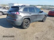 ✅ 2020 Jeep Cherokee Latitude Plus • VIN: 1C4PJMLX6LD506716 • Lot: 43223995. Wystawiony na IAAI z przebiegiem 86 605 mil. Bezpłatny archiwum sprzedaży aukcyjnych z USA i szczegółowy raport historii pojazdu na DreamBid. Zdjęcie 4.