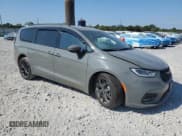 ✅ 2023 Chrysler Pacifica Touring L • VIN: 2C4RC1BG1PR568868 • Лот: 81662425. Опубликован ранее на Copart с пробегом 32 472 миль. Бесплатный доступ к архиву аукционных продаж из США и подробный отчёт об истории автомобиля на DreamBid. Изображение 4.