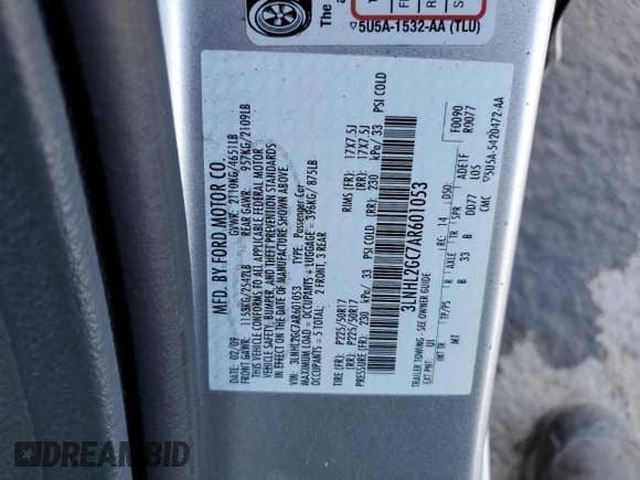 ✅ 2010 Lincoln MKZ • VIN: 3LNHL2GC7AR601053 • Lot: 54455795. Listed on Copart with 176,451 mi. Free auction sales archive from the USA and detailed vehicle history report at DreamBid. Image 12.