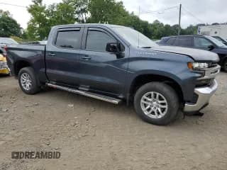 ✅ 2021 Chevrolet Silverado 1500 LT • VIN: 1GCPYJEKXMZ450988 • Lot: 78410284. Wystawiony na Copart z przebiegiem 12 388 mil. Bezpłatny archiwum sprzedaży aukcyjnych z USA i szczegółowy raport historii pojazdu na DreamBid. Zdjęcie 4.