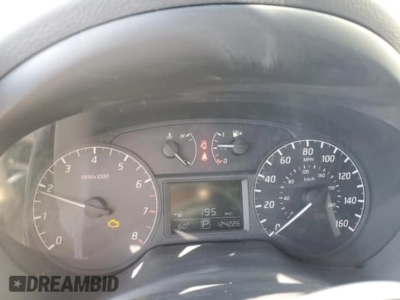 ✅ 2017 Nissan Sentra SV • VIN: 3N1AB7AP6HY238698 • Lot: 86713955. Wystawiony na Copart z przebiegiem 124 226 mil. Bezpłatny archiwum sprzedaży aukcyjnych z USA i szczegółowy raport historii pojazdu na DreamBid. Zdjęcie 9.