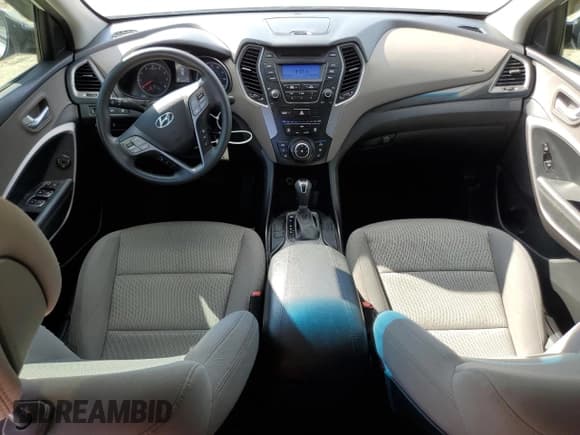 ✅ 2016 Hyundai Santa Fe • VIN: 5XYZTDLB2GG331279 • Лот: 55819724. Опубликован ранее на Copart с пробегом 102 235 миль. Бесплатный доступ к архиву аукционных продаж из США и подробный отчёт об истории автомобиля на DreamBid. Изображение 8.