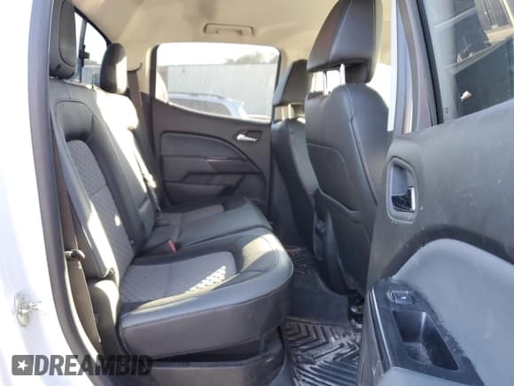 ✅ 2018 Chevrolet Colorado 4WD Z71 • VIN: 1GCPTDE12J1320964 • Лот: 74100024. Опубликован ранее на Copart с пробегом 105 929 миль. Бесплатный доступ к архиву аукционных продаж из США и подробный отчёт об истории автомобиля на DreamBid. Изображение 10.