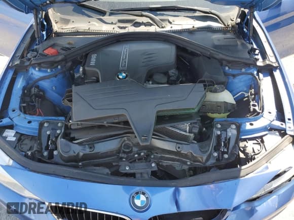 ✅ 2015 BMW 4 Series 428i • VIN: WBA4A5C50FG051739 • Lot: 70665235. Listed on Copart with 171,503 mi. Free auction sales archive from the USA and detailed vehicle history report at DreamBid. Image 11.