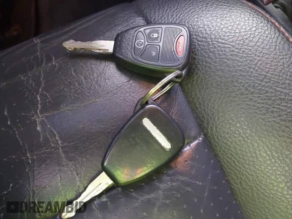 2008 Dodge Nitro R/T с VIN 1D8GT58678W150399, выставлен на аукционе IAAI как лот 42164047 с пробегом 148 578 миль миль и . История ставок и продаж доступна на DreamBid. Изображение 11.