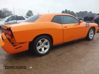 ✅ 2012 Dodge Challenger R/T Classic • VIN: 2C3CDYBT3CH117213 • Lot: 41241299. Wystawiony na IAAI z przebiegiem 125 730 mil. Bezpłatny archiwum sprzedaży aukcyjnych z USA i szczegółowy raport historii pojazdu na DreamBid. Zdjęcie 4.