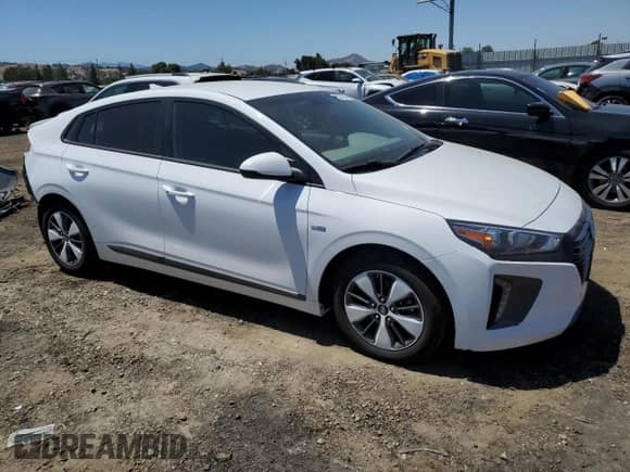 2019 Hyundai Ioniq с VIN KMHC65LD2KU105847, выставлен на аукционе Copart как лот 63232514 с пробегом 75 267 миль миль и Списание • Salvage title. История ставок и продаж доступна на DreamBid. Изображение 4.