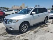✅ 2016 Nissan Pathfinder S • VIN: 5N1AR2MN8GC617906 • Lot: 56944195. Listed on Copart with 168,245 mi. Free auction sales archive from the USA and detailed vehicle history report at DreamBid. Image 1.