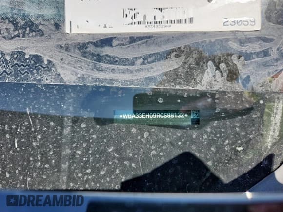 ✅ 2024 BMW 7 Series 740i xDrive • VIN: WBA33EH09RCS88132 • Lot: 70487665. Listed on Copart with 7,104 mi. Free auction sales archive from the USA and detailed vehicle history report at DreamBid. Image 12.