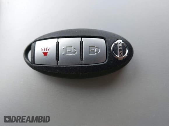 ✅ 2019 Nissan Kicks SV • VIN: 3N1CP5CU5KL470456 • Lot: 43466282. Listed on IAAI with 69,535 mi. Free auction sales archive from the USA and detailed vehicle history report at DreamBid. Image 11.