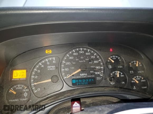 ✅ 2002 Chevrolet Silverado 2500HD LS • VIN: 1GCHK29U32E243595 • Лот: 67637775. Опубликован ранее на Copart с пробегом 247 090 миль. Бесплатный доступ к архиву аукционных продаж из США и подробный отчёт об истории автомобиля на DreamBid. Изображение 9.