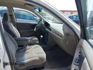 ✅ 2000 Chevrolet Malibu LS • VIN: 1G1NE52J0Y6214952 • Lot: 41971056. Wystawiony na IAAI z przebiegiem 255 436 mil mil. Skorzystaj z bezpłatnego archiwum sprzedaży aukcyjnych z USA i zobacz szczegółowy raport historii pojazdu na DreamBid. Zdjęcie 5.