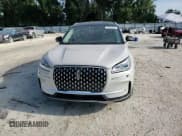 ✅ 2023 Lincoln Corsair Reserve • VIN: 5LMCJ2DA7PUL08738 • Lot: 70394605. Wystawiony na Copart z przebiegiem 19 561 mil. Bezpłatny archiwum sprzedaży aukcyjnych z USA i szczegółowy raport historii pojazdu na DreamBid. Zdjęcie 14.