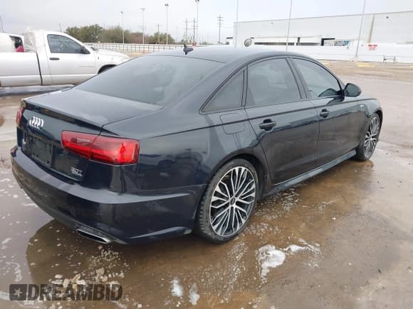 ✅ 2017 Audi A6 Prestige • VIN: WAUH2AFC0HN063731 • Lot: 41676606. Wystawiony na IAAI z przebiegiem 79 919 mil. Bezpłatny archiwum sprzedaży aukcyjnych z USA i szczegółowy raport historii pojazdu na DreamBid. Zdjęcie 4.