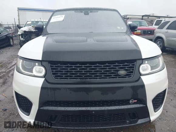 ✅ 2017 Land Rover Range Rover Sport SVR • VIN: SALWZ2FE2HA144422 • Lot: 42331478. Wystawiony na IAAI z przebiegiem 63 800 mil. Bezpłatny archiwum sprzedaży aukcyjnych z USA i szczegółowy raport historii pojazdu na DreamBid. Zdjęcie 6.
