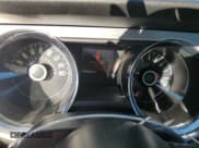 ✅ 2014 Ford Mustang V6 • VIN: 1ZVBP8AM2E5241862 • Лот: 86985785. Опубликован ранее на Copart с пробегом 105 258 миль. Бесплатный доступ к архиву аукционных продаж из США и подробный отчёт об истории автомобиля на DreamBid. Изображение 9.