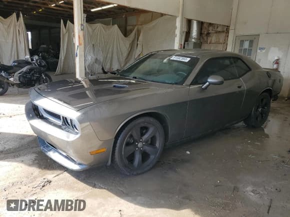 ✅ 2012 Dodge Challenger SXT • VIN: 2C3CDYAG9CH228370 • Лот: 91582565. Опубликован ранее на Copart с пробегом 126 380 миль. Бесплатный доступ к архиву аукционных продаж из США и подробный отчёт об истории автомобиля на DreamBid. Изображение 1.