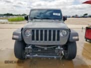 ✅ 2020 Jeep Wrangler Unlimited Black and Tan • VIN: 1C4HJXDN1LW155348 • Lot: 55953965. Wystawiony na Copart z przebiegiem 61 047 mil. Bezpłatny archiwum sprzedaży aukcyjnych z USA i szczegółowy raport historii pojazdu na DreamBid. Zdjęcie 5.