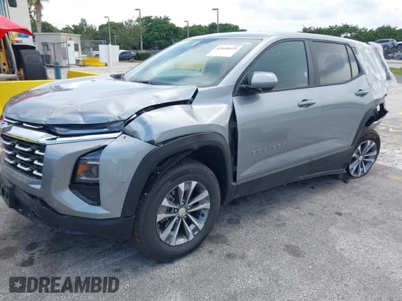 ✅ 2025 Chevrolet Equinox AWD LT • VIN: 3GNAXPEG9SL310420 • Lot: 42640625. Wystawiony na IAAI z przebiegiem 3 353 mil. Bezpłatny archiwum sprzedaży aukcyjnych z USA i szczegółowy raport historii pojazdu na DreamBid. Zdjęcie 2.