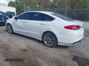 ✅ 2017 Ford Fusion SE • VIN: 3FA6P0H73HR346682 • Лот: 43746326. Опубликован ранее на IAAI с пробегом 238 098 миль. Бесплатный доступ к архиву аукционных продаж из США и подробный отчёт об истории автомобиля на DreamBid. Изображение 3.