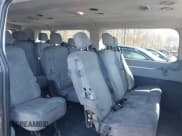 ✅ 2017 Ford Transit XL • VIN: 1FBZX2ZM0HKB13343 • Lot: 41564409. Wystawiony na IAAI z przebiegiem 416 916 mil. Bezpłatny archiwum sprzedaży aukcyjnych z USA i szczegółowy raport historii pojazdu na DreamBid. Zdjęcie 8.