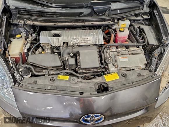 ✅ 2011 Toyota Prius IV • VIN: JTDKN3DU2B0252022 • Lot: 93926005. Listed on Copart with 229,691 mi. Free auction sales archive from the USA and detailed vehicle history report at DreamBid. Image 11.