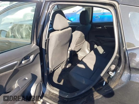 ✅ 2017 Honda Fit EX • VIN: JHMGK5H70HS001932 • Lot: 43247437. Listed on IAAI with 55,963 mi. Free auction sales archive from the USA and detailed vehicle history report at DreamBid. Image 8.