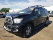 ✅ 2012 Toyota Sequoia SR5 • VIN: 5TDBY5G19CS064228 • Лот: 62759535. Опубликован ранее на Copart с пробегом 164 464 миль. Бесплатный доступ к архиву аукционных продаж из США и подробный отчёт об истории автомобиля на DreamBid. Изображение 1.