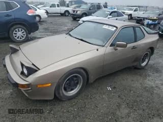 ✅ 1983 Porsche 944 • VIN: WP0AA0947DN465231 • Lot: 91700735. Wystawiony na Copart z przebiegiem 58 579 mil. Bezpłatny archiwum sprzedaży aukcyjnych z USA i szczegółowy raport historii pojazdu na DreamBid. Zdjęcie 1.