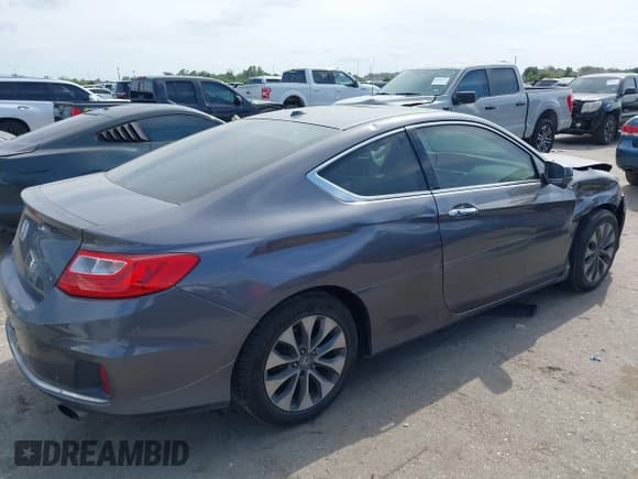 ✅ 2014 Honda Accord EX-L • VIN: 1HGCT1B84EA011003 • Lot: 42039886. Wystawiony na IAAI z przebiegiem 148 288 mil. Bezpłatny archiwum sprzedaży aukcyjnych z USA i szczegółowy raport historii pojazdu na DreamBid. Zdjęcie 4.