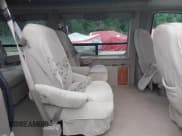 ✅ 2002 GMC Savana • VIN: 1GDFG15W421219416 • Lot: 42572876. Listed on IAAI with 221,321 mi. Free auction sales archive from the USA and detailed vehicle history report at DreamBid. Image 8.