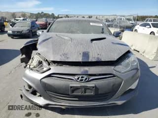 ✅ 2015 Hyundai Genesis Coupe Ultimate • VIN: KMHHU6KJ7FU125879 • Lot: 83255834. Wystawiony na Copart z przebiegiem 44 305 mil. Bezpłatny archiwum sprzedaży aukcyjnych z USA i szczegółowy raport historii pojazdu na DreamBid. Zdjęcie 5.